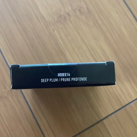 NYX Deep Plum High Definition blush softly milled - Picture 3 of 3